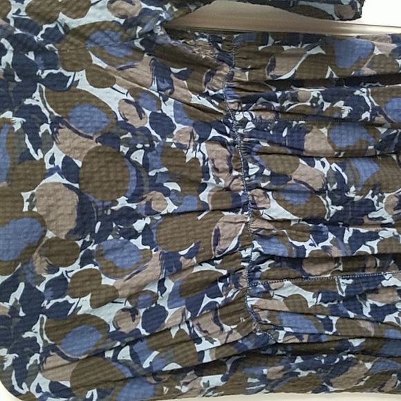 Chelsea & Violet  Tunic - Picture 6 of 7